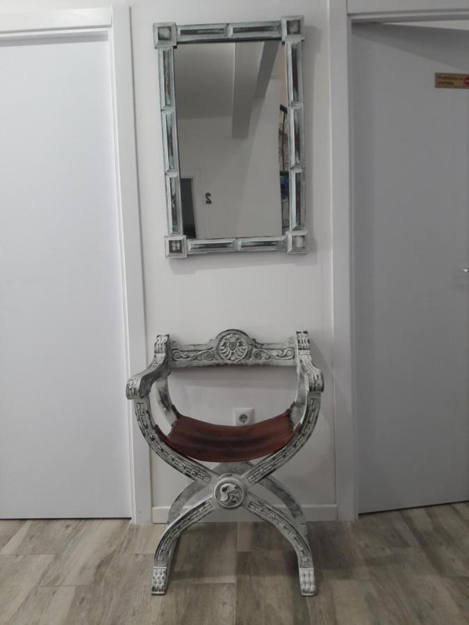 Palafox 23 Hostel Мадрид Екстериор снимка