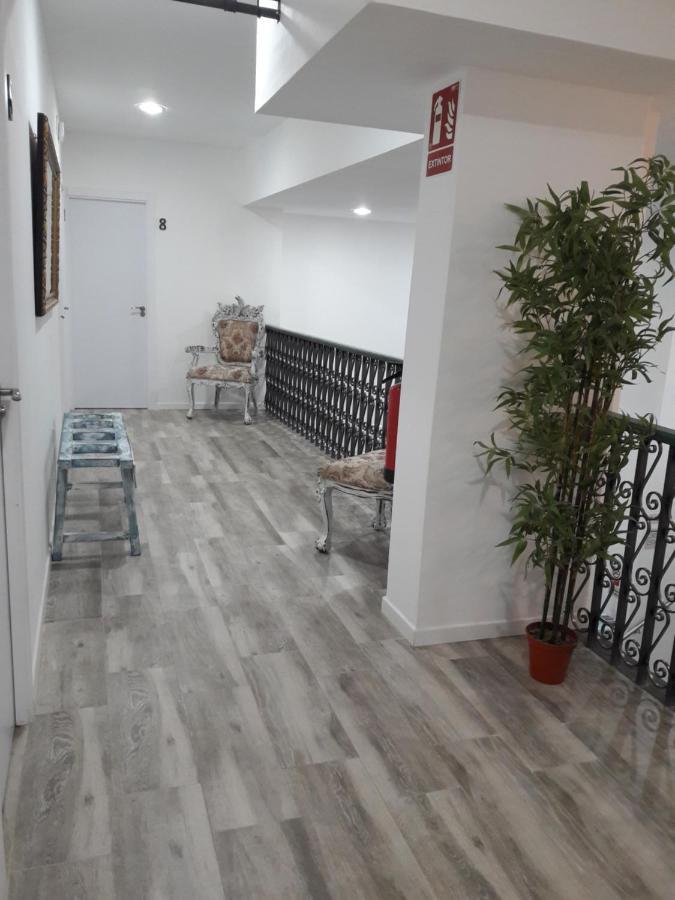 Palafox 23 Hostel Мадрид Екстериор снимка
