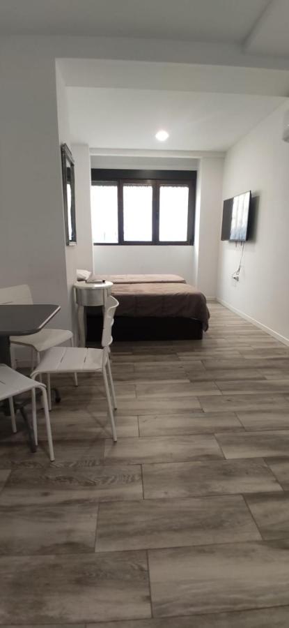 Palafox 23 Hostel Мадрид Екстериор снимка