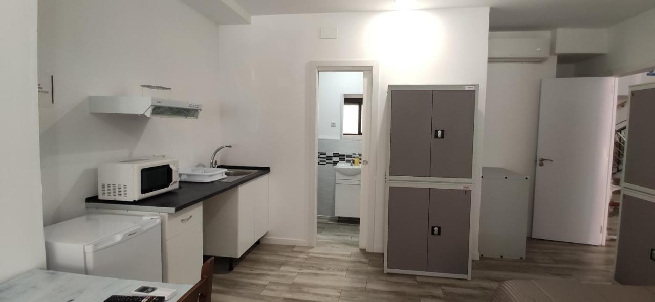 Palafox 23 Hostel Мадрид Екстериор снимка